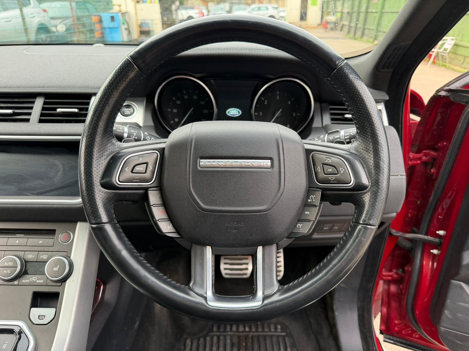 Used Land Rover Range Rover Evoque 2017 for sale - 76976328: Photo 28