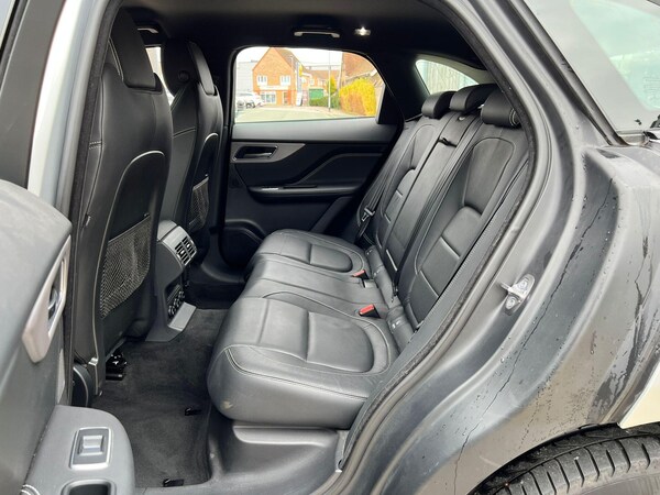 Used Jaguar F-Pace 2017 for sale - 76307679: Photo 19