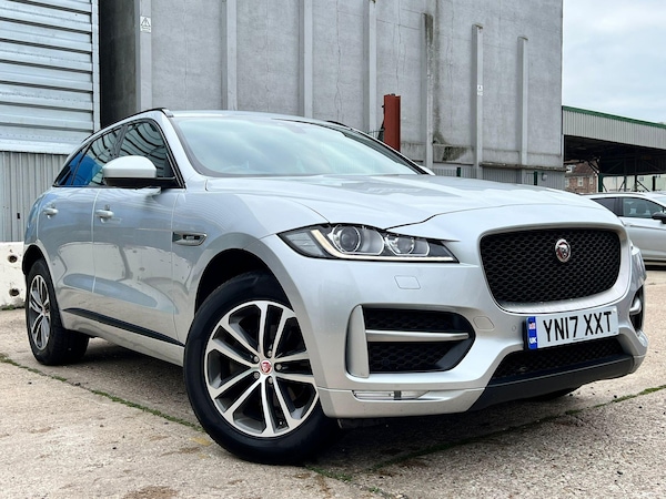 Used Jaguar F-Pace 2017 for sale - 76307679: Photo 1