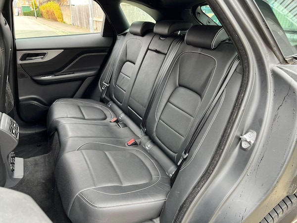 Used Jaguar F-Pace 2017 for sale - 76307679: Photo 20