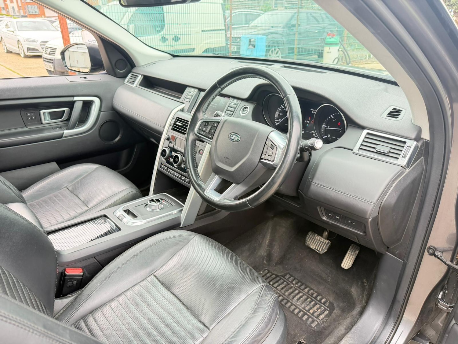 Used Land Rover Discovery Sport for sale - 78006979: Photo 11