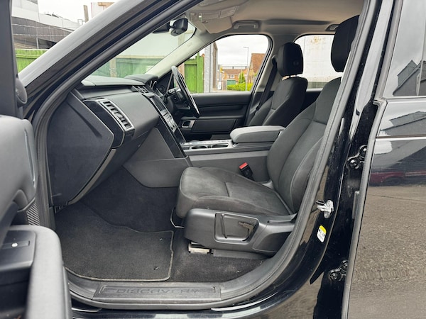 Used Land Rover Discovery 2018 for sale - 74849005: Photo 18