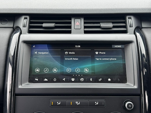 Used Land Rover Discovery 2018 for sale - 74849005: Photo 27