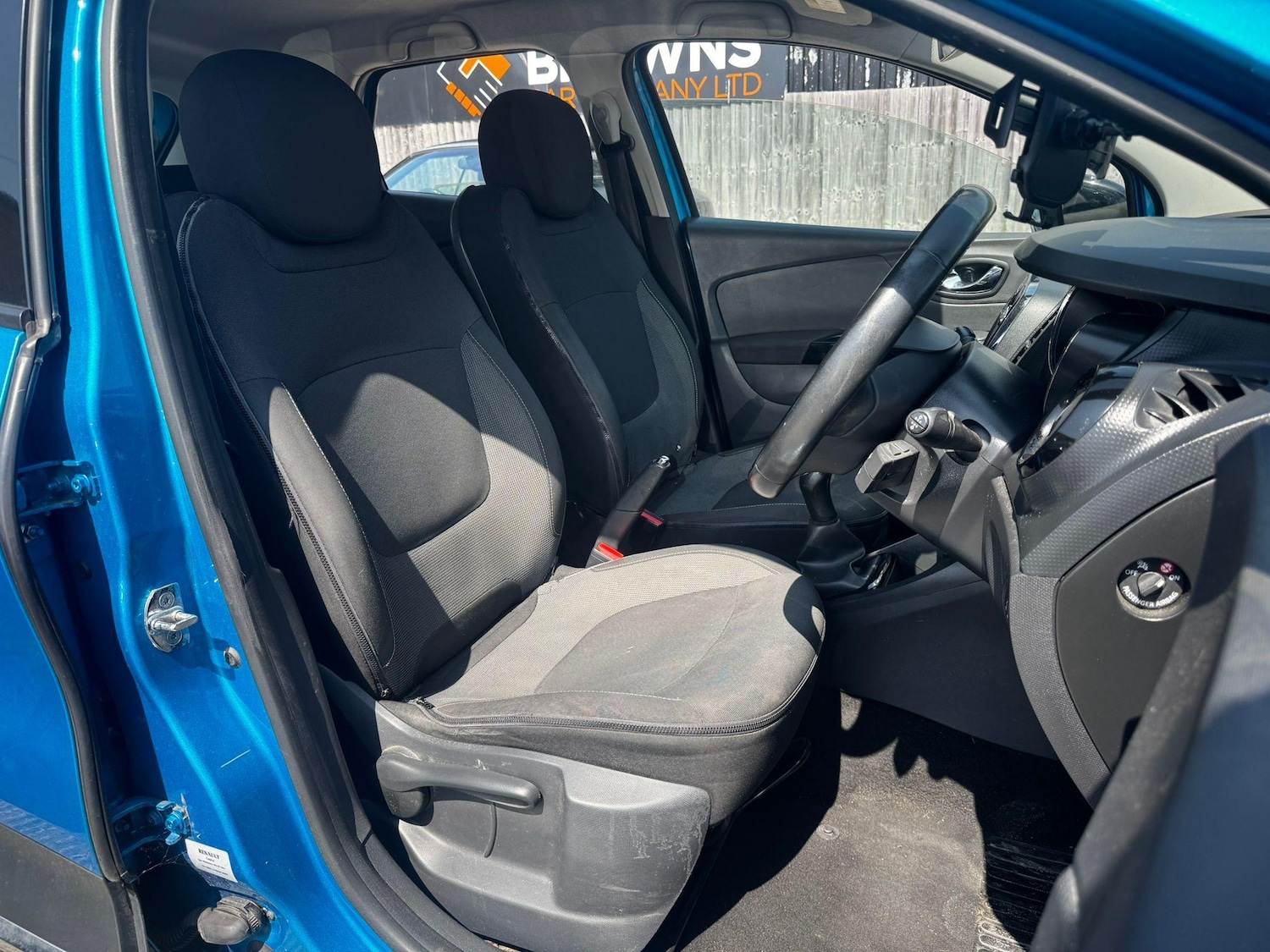 Used Renault Captur 2015 for sale - 76992263: Photo 10