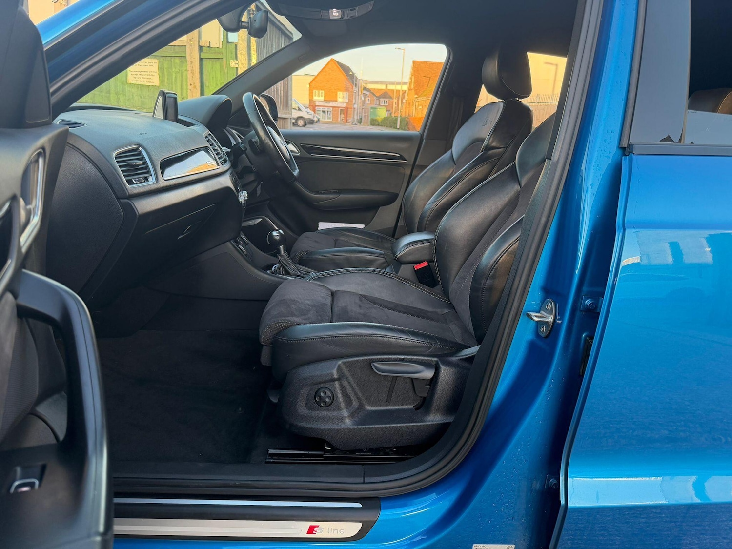 Used Audi Q3 2017 for sale - 76899625: Photo 29