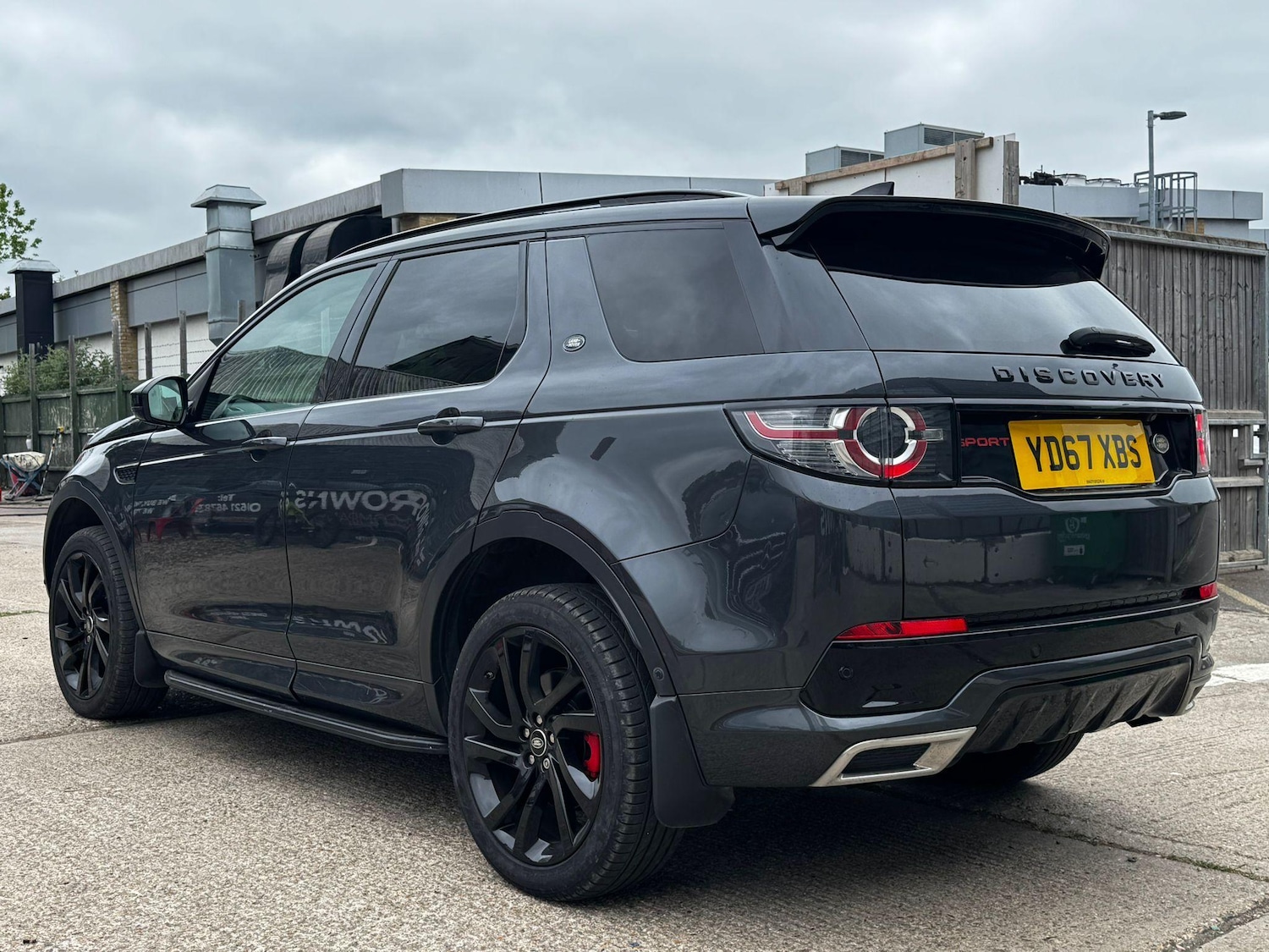 Used Land Rover Discovery Sport 2017 for sale - 76992894: Photo 3