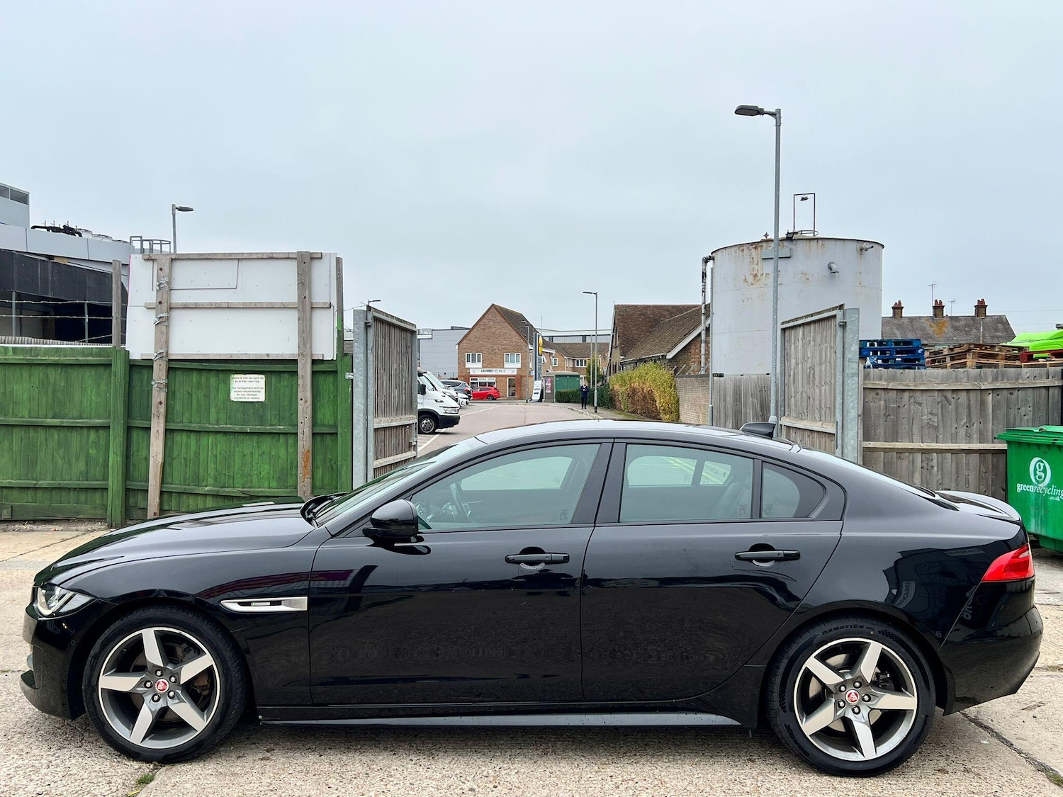 Used Jaguar XE 2018 for sale - 76270262: Photo 10
