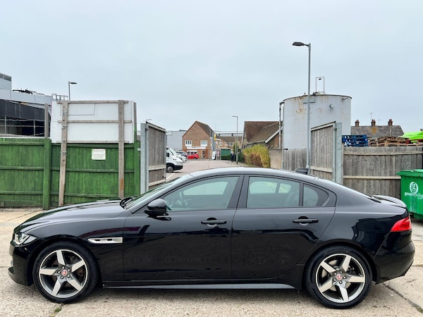 Used Jaguar XE 2018 for sale - 76270262: Photo 10