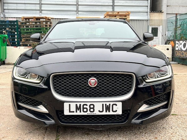 Used Jaguar XE 2018 for sale - 76270262: Photo 13
