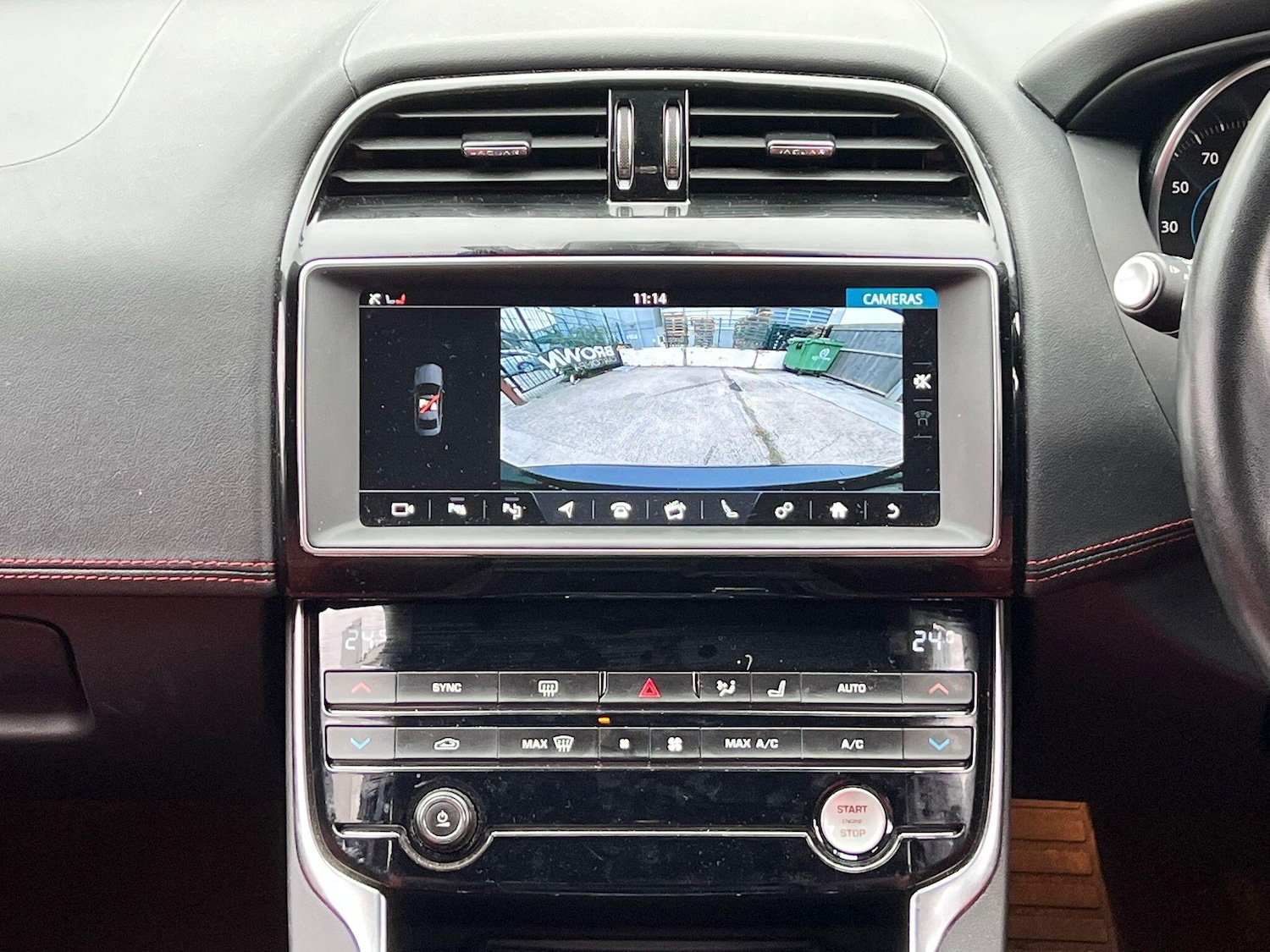 Used Jaguar XE 2018 for sale - 76270262: Photo 27