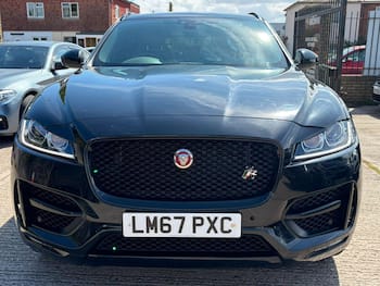 Used Jaguar F-Pace 2017 for sale - 79621433: Photo