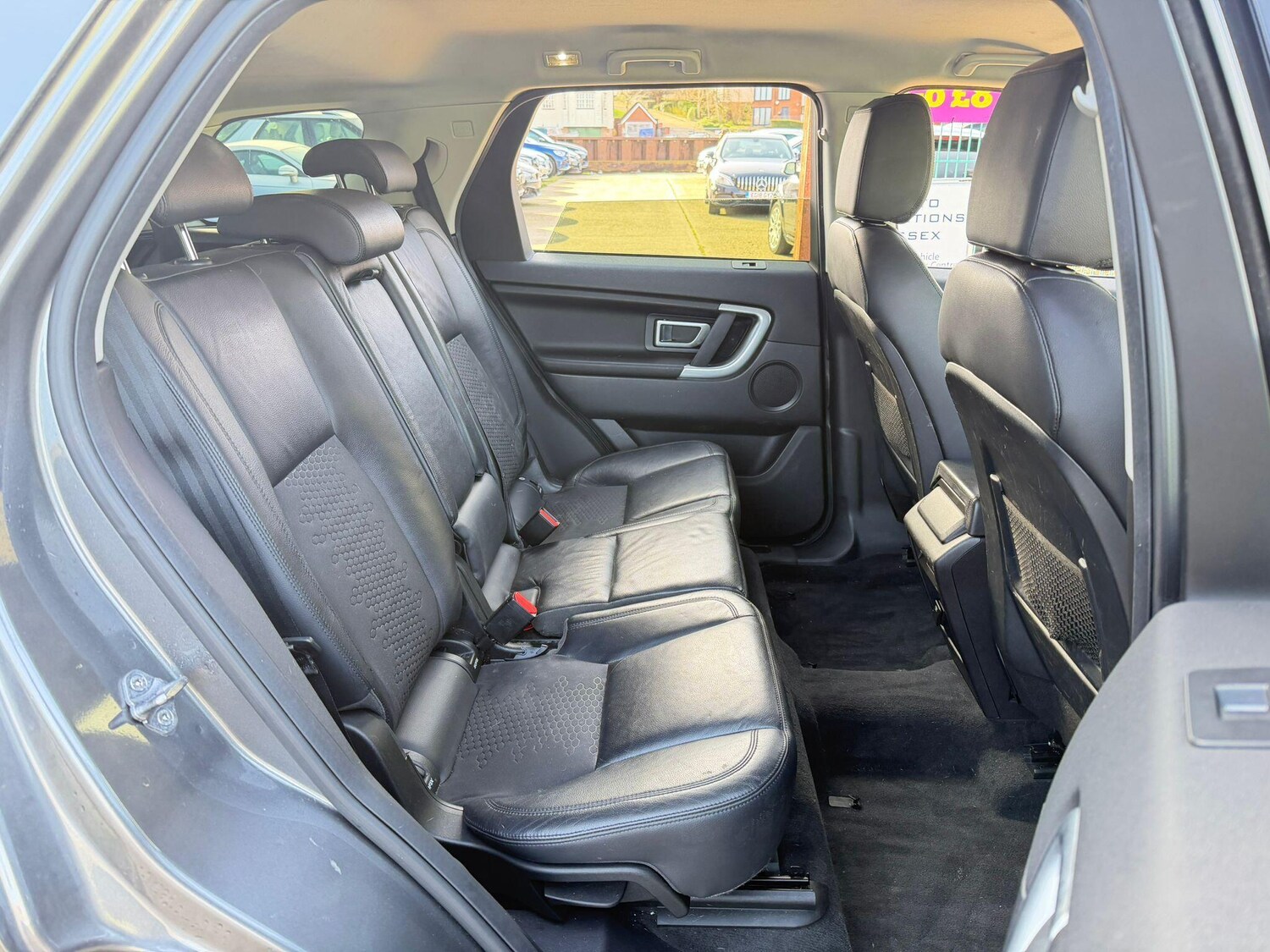 Used Land Rover Discovery Sport 2017 for sale - 77585736: Photo 17