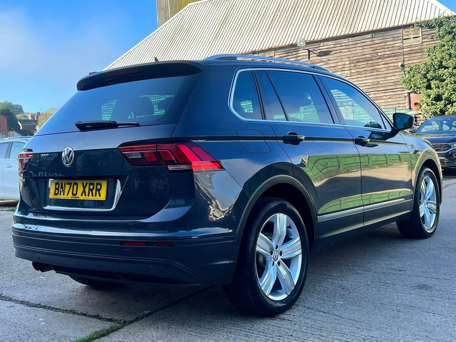 Used Volkswagen Tiguan for sale - 77496990: Photo 5