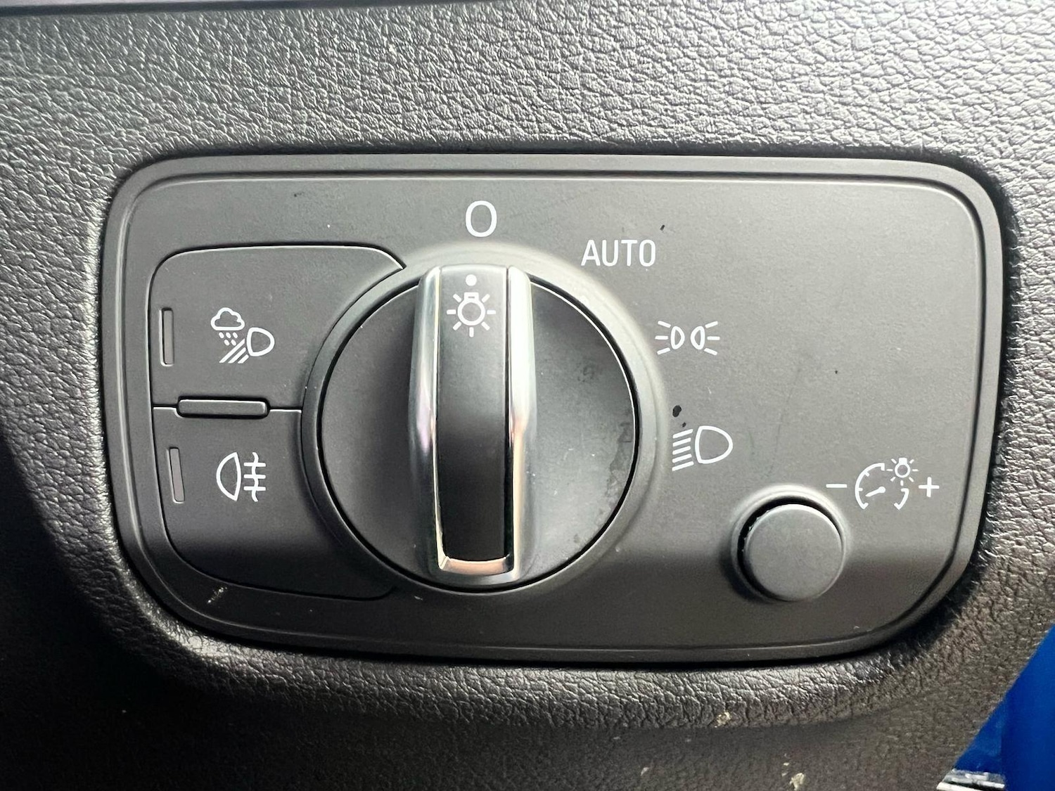 Used Audi Q2 2018 for sale - 77537409: Photo 6