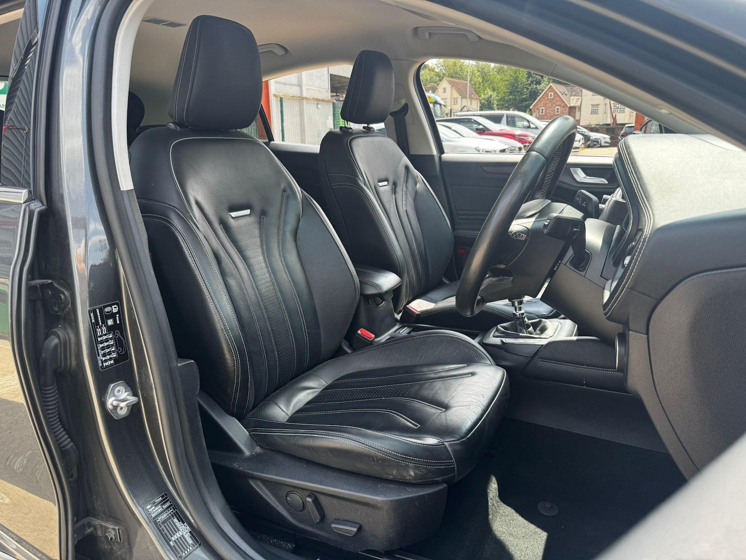 Used Ford Focus for sale - 76996619: Photo 14