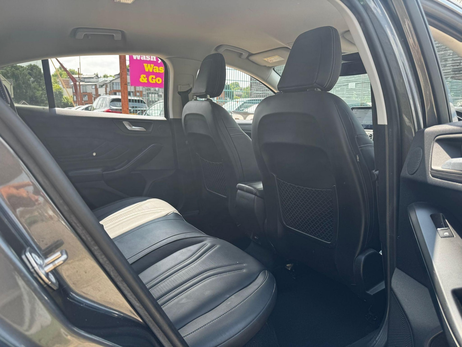 Used Ford Focus for sale - 76996619: Photo 18