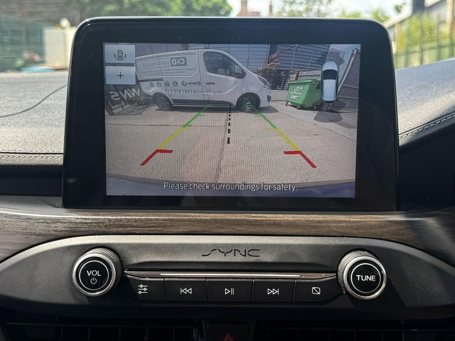 Used Ford Focus for sale - 76996619: Photo 2