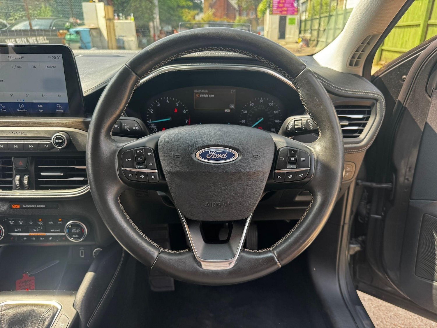 Used Ford Focus for sale - 76996619: Photo 28