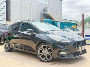 Used Ford Fiesta 2018 for sale - 79201470: Photo