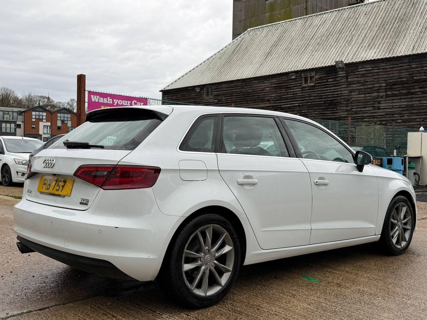 Used Audi A3 2015 for sale - 76898885: Photo 13