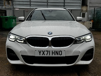 Used BMW 3 Series 2021 for sale - 76585519: Photo
