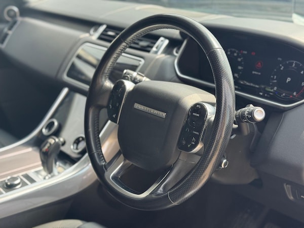 Used Land Rover Range Rover Sport 2018 for sale - 74899233: Photo 17