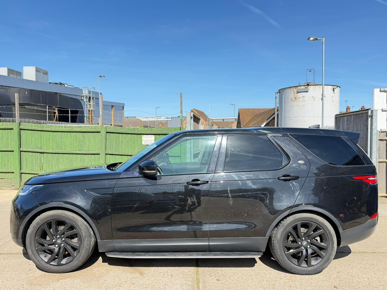Used Land Rover Discovery 2017 for sale - 78148251: Photo 10
