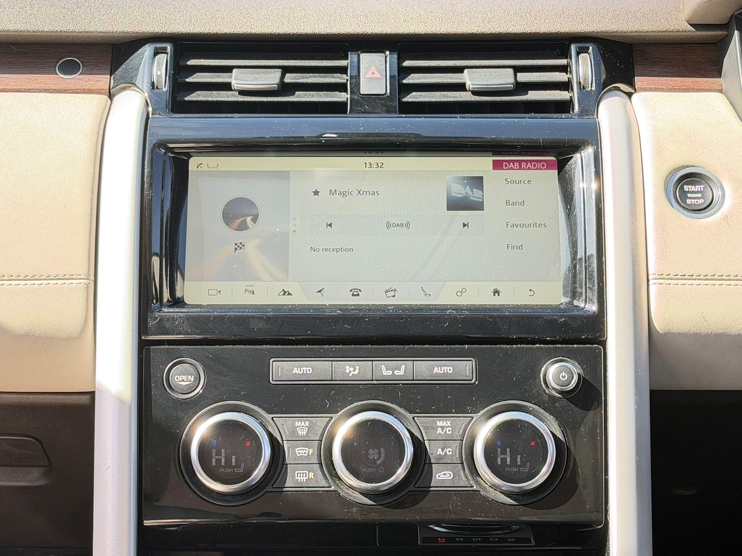 Used Land Rover Discovery 2017 for sale - 78148251: Photo 26