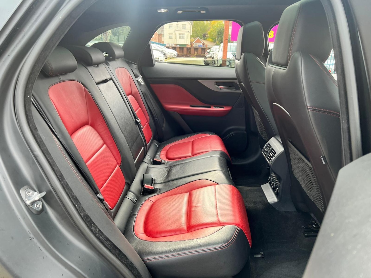 Used Jaguar F-Pace 2017 for sale - 76360375: Photo 15