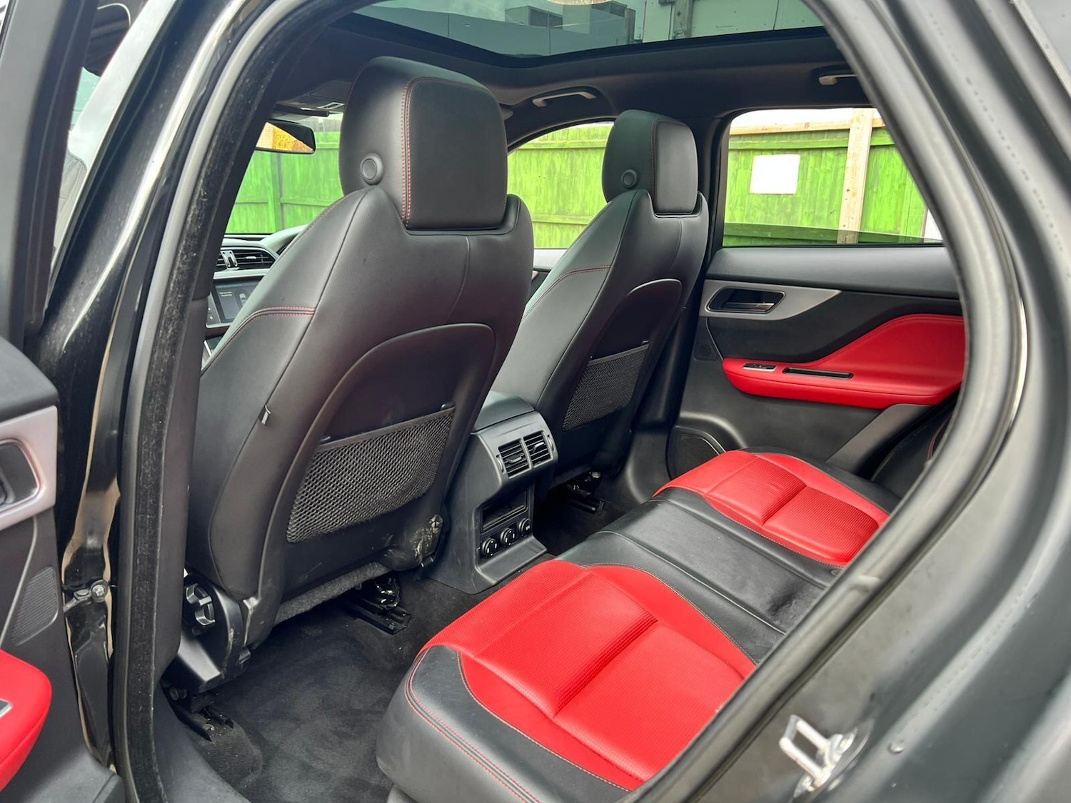 Used Jaguar F-Pace 2017 for sale - 76360375: Photo 20