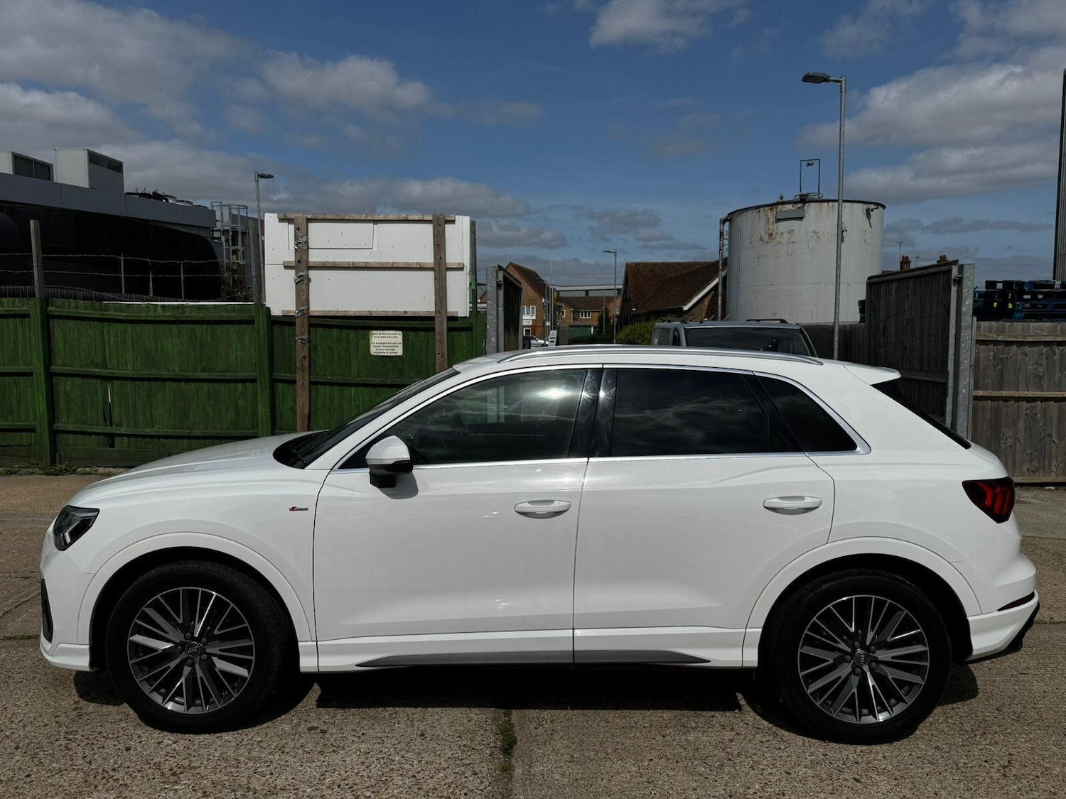 Used Audi Q3 2019 for sale - 76988539: Photo 10