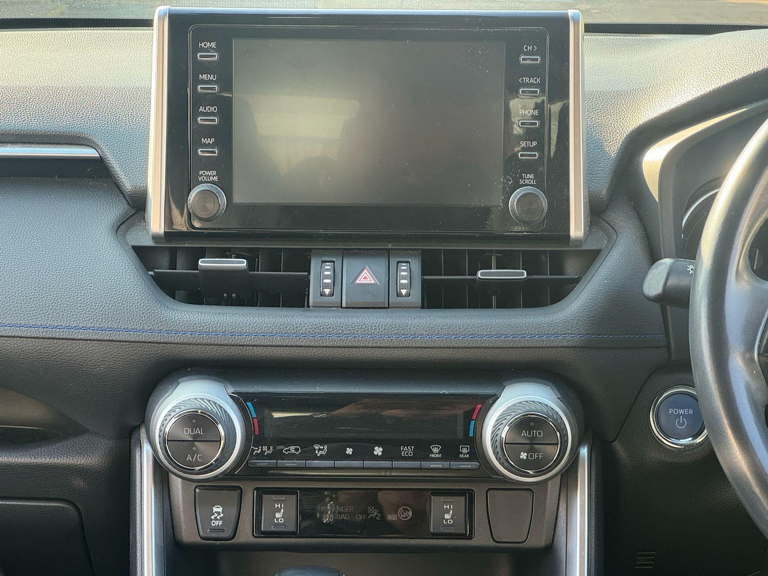 Used Toyota RAV4 2020 for sale - 76990534: Photo 16