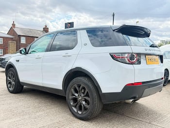Used Land Rover Discovery Sport 2019 for sale - 79577436: Photo