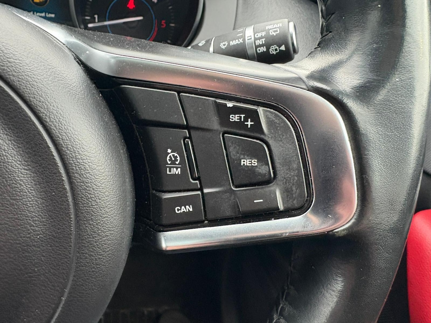 Used Jaguar F-Pace for sale - 77441239: Photo 27