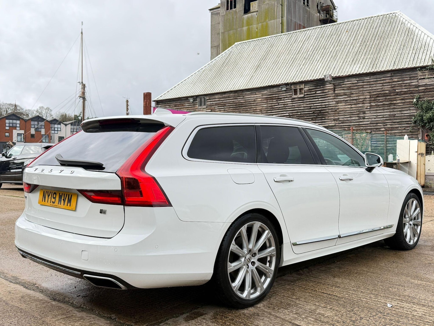 Used Volvo V90 2019 for sale - 77658712: Photo 13