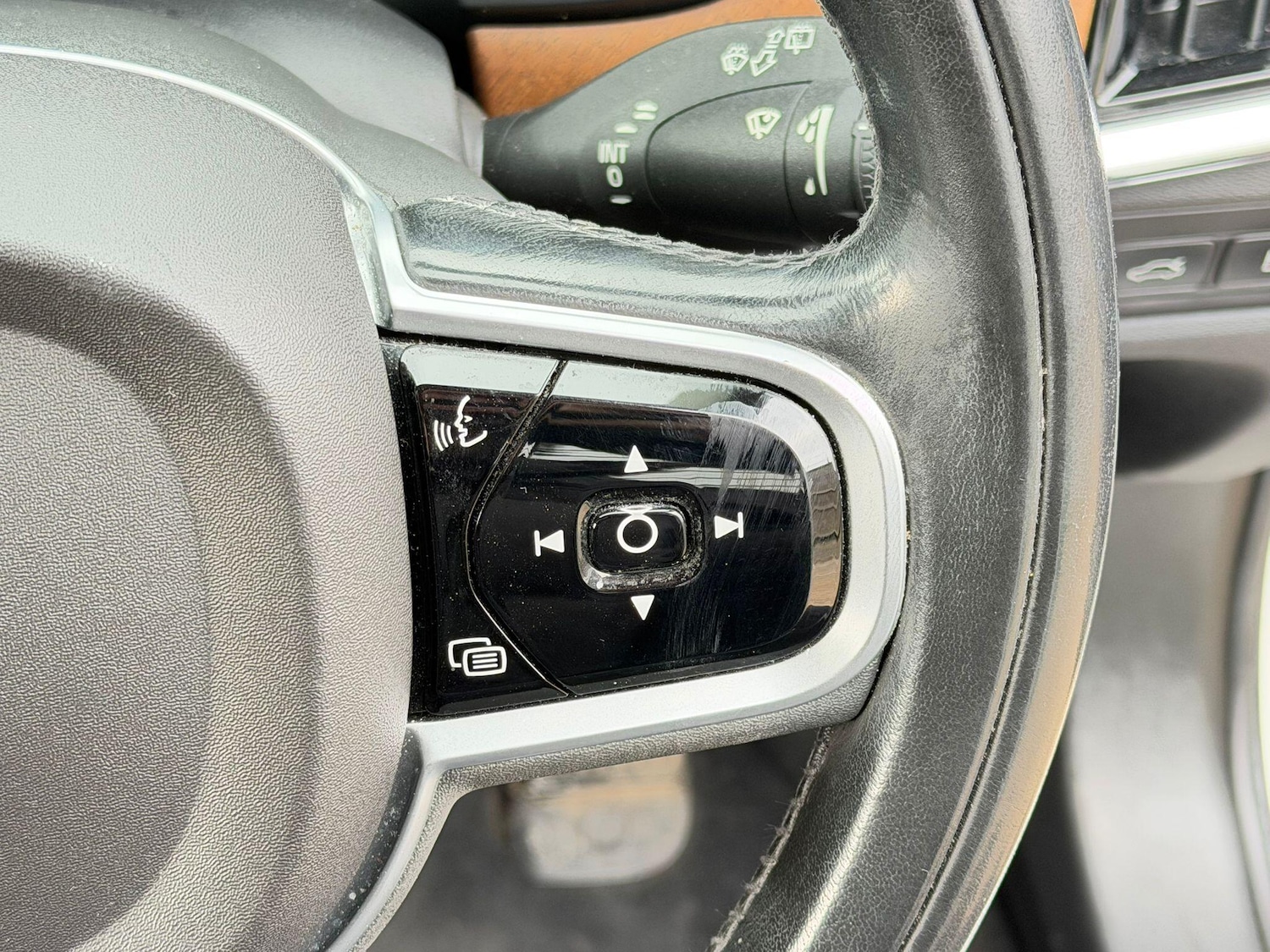 Used Volvo V90 2019 for sale - 77658712: Photo 25