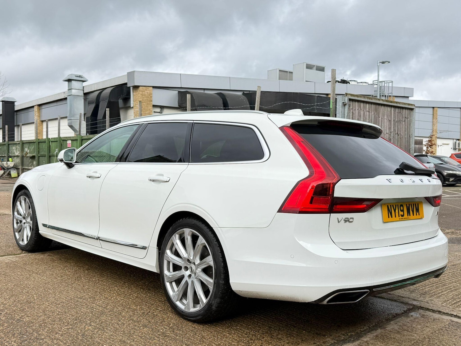 Used Volvo V90 2019 for sale - 77658712: Photo 6