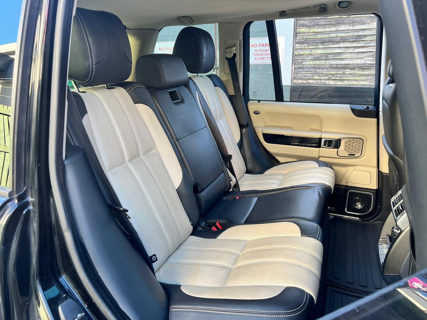 Used Land Rover Range Rover 2010 for sale - 76060618: Photo 32