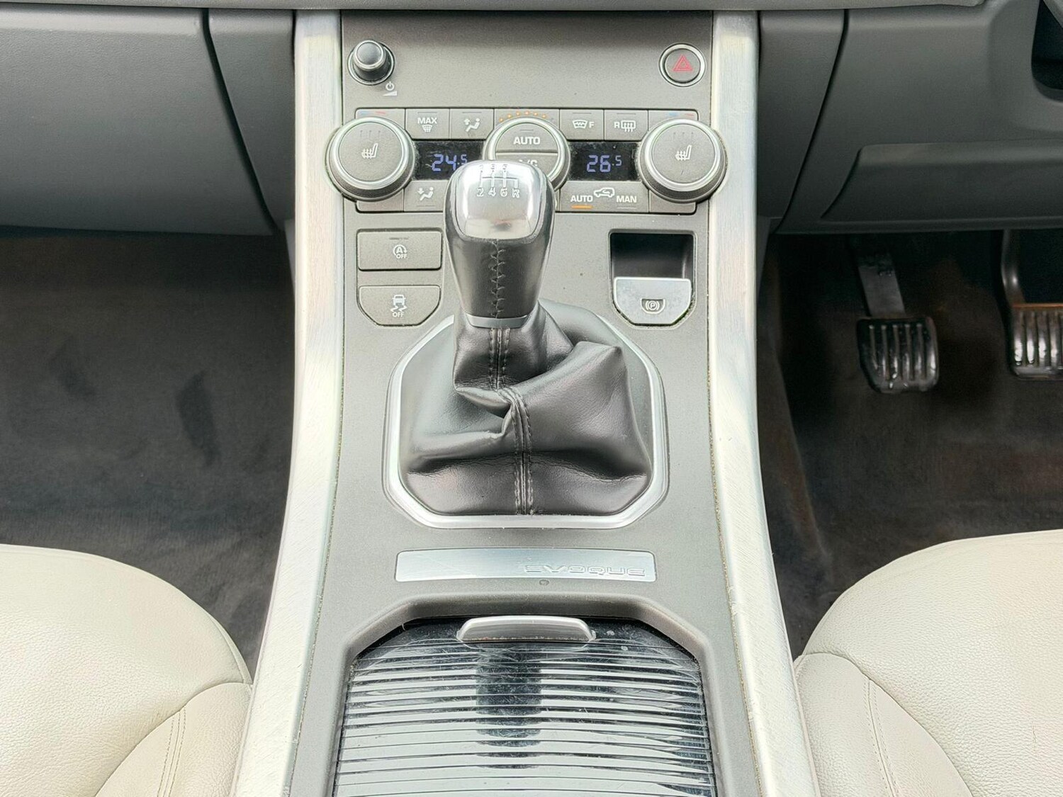 Used Land Rover Range Rover Evoque 2017 for sale - 78157356: Photo 24