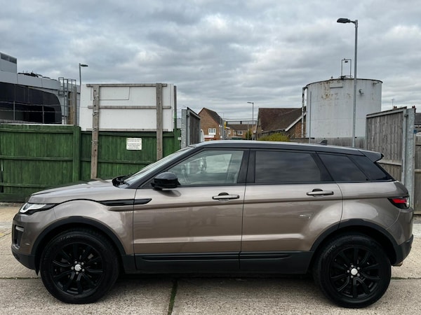 Used Land Rover Range Rover Evoque 2015 for sale - 76214489: Photo 10