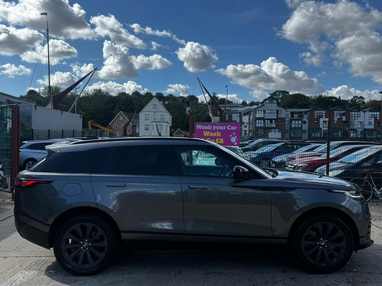 Used Land Rover Range Rover Velar 2019 for sale - 76988744: Photo 3