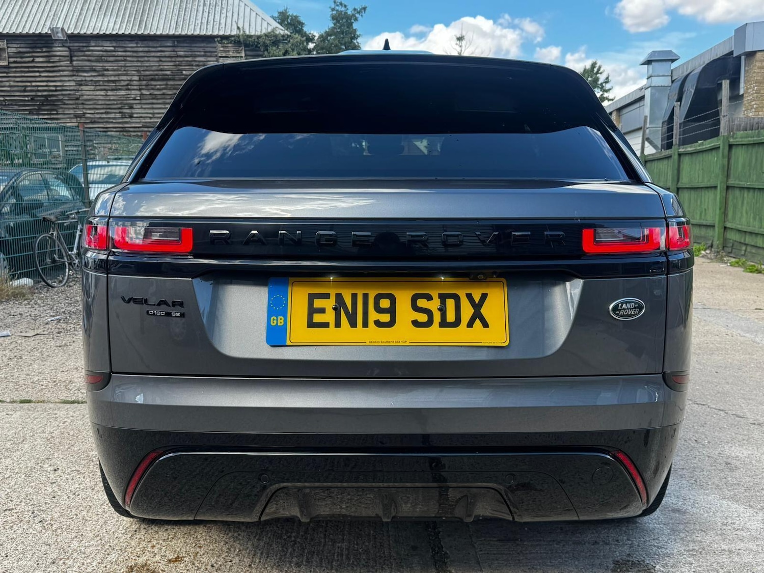 Used Land Rover Range Rover Velar 2019 for sale - 76988744: Photo 6