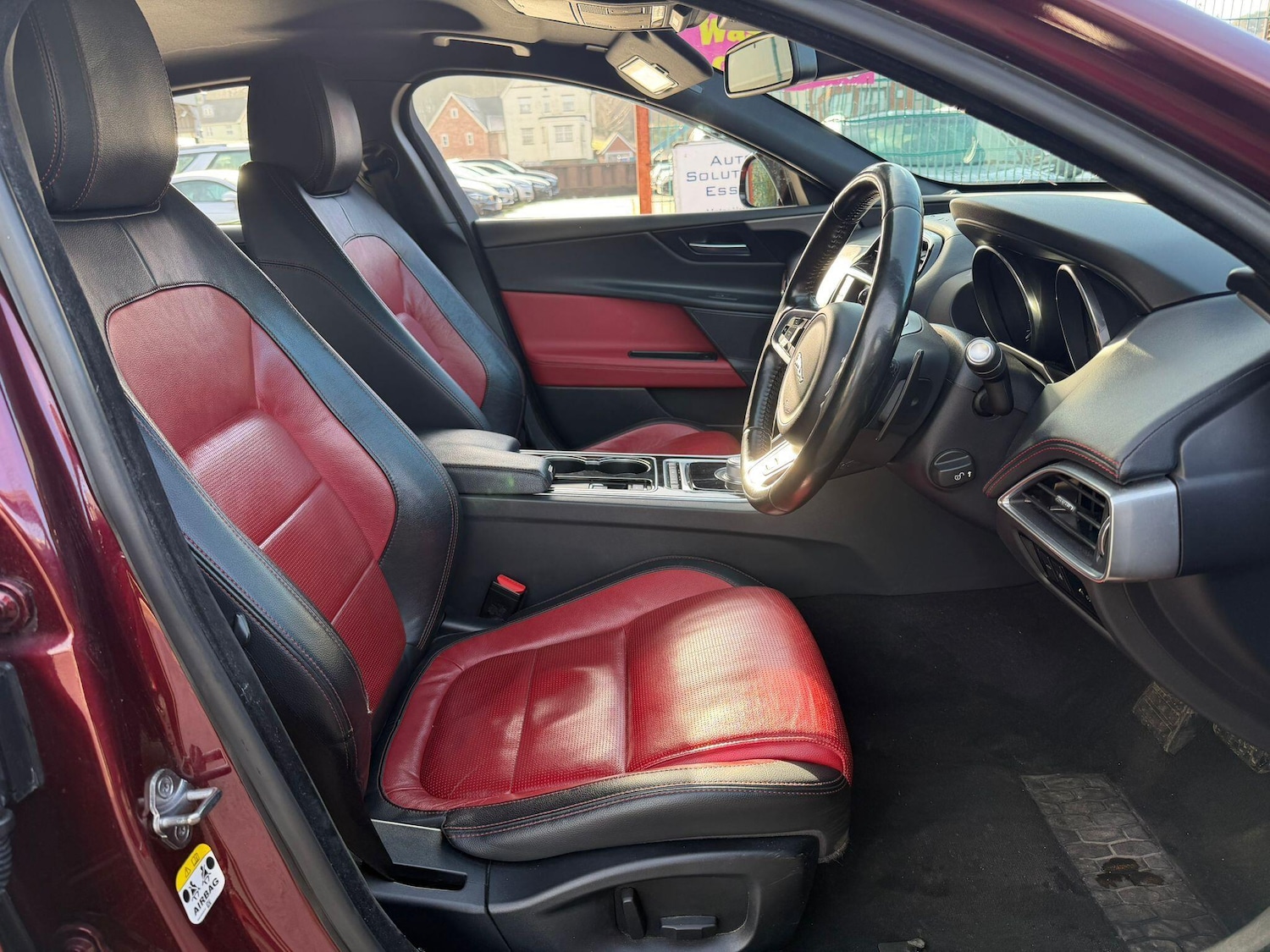 Used Jaguar XE 2015 for sale - 77358872: Photo 16