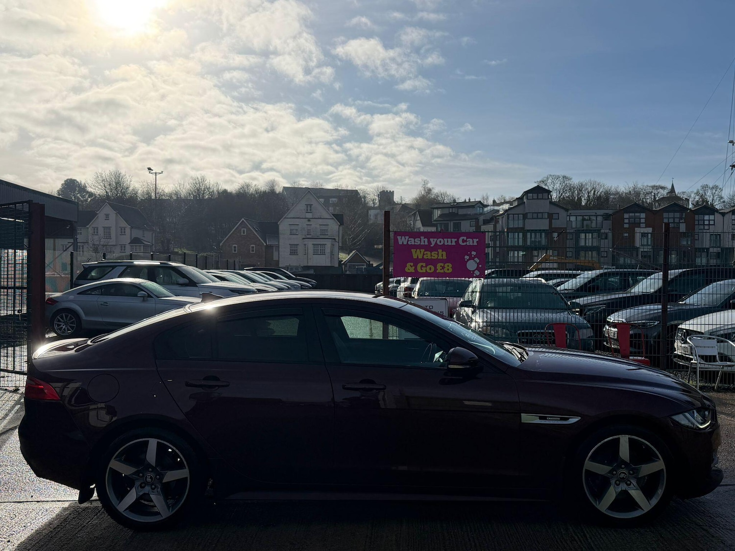 Used Jaguar XE 2015 for sale - 77358872: Photo 3