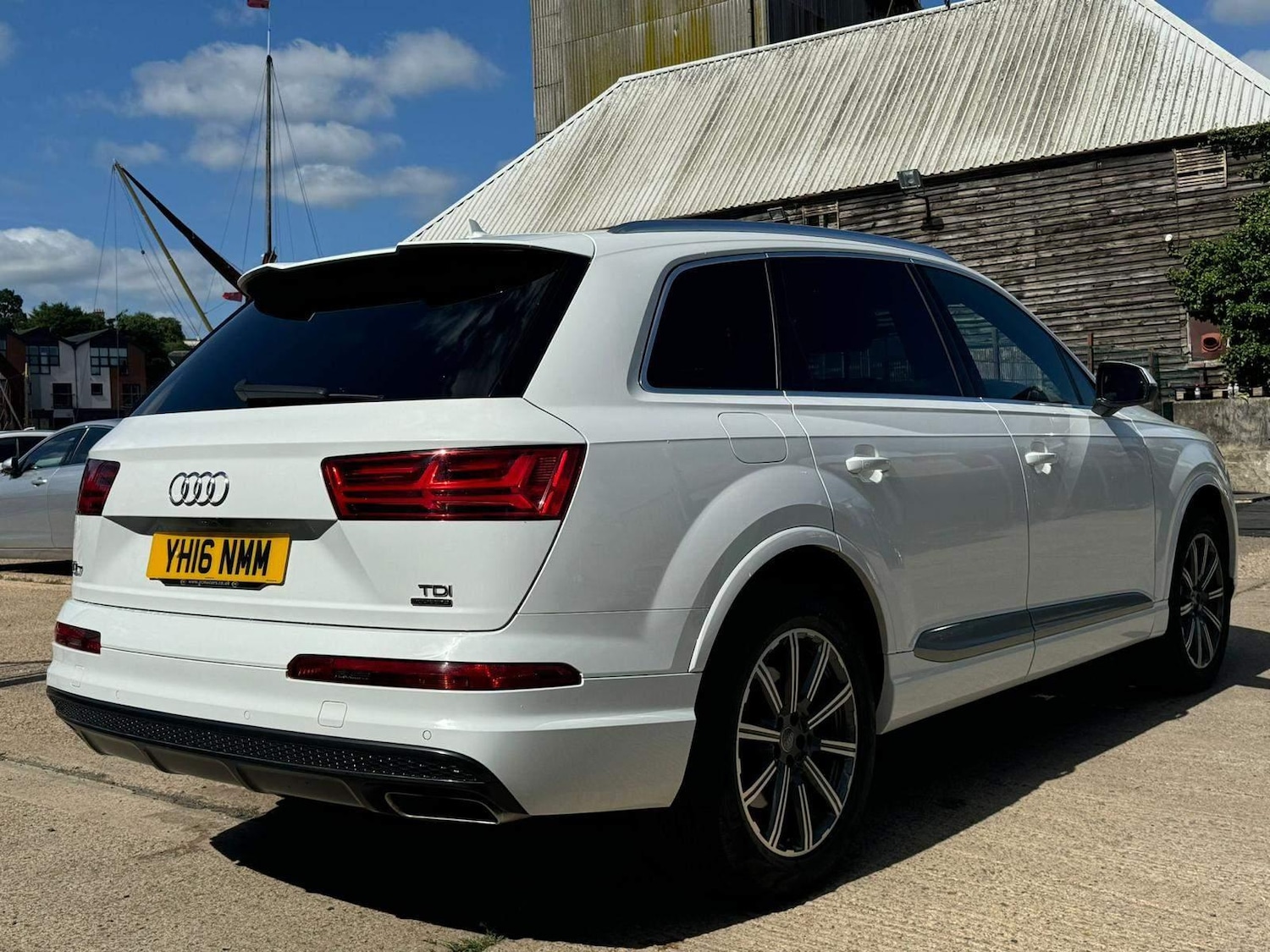 Used Audi Q7 2016 for sale - 76060402: Photo 5