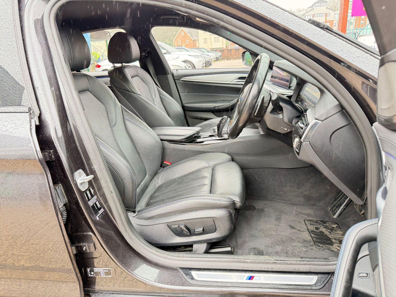 Used BMW 5 Series 2018 for sale - 77468953: Photo 15