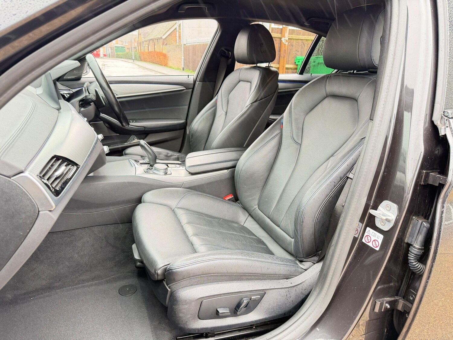 Used BMW 5 Series 2018 for sale - 77468953: Photo 28