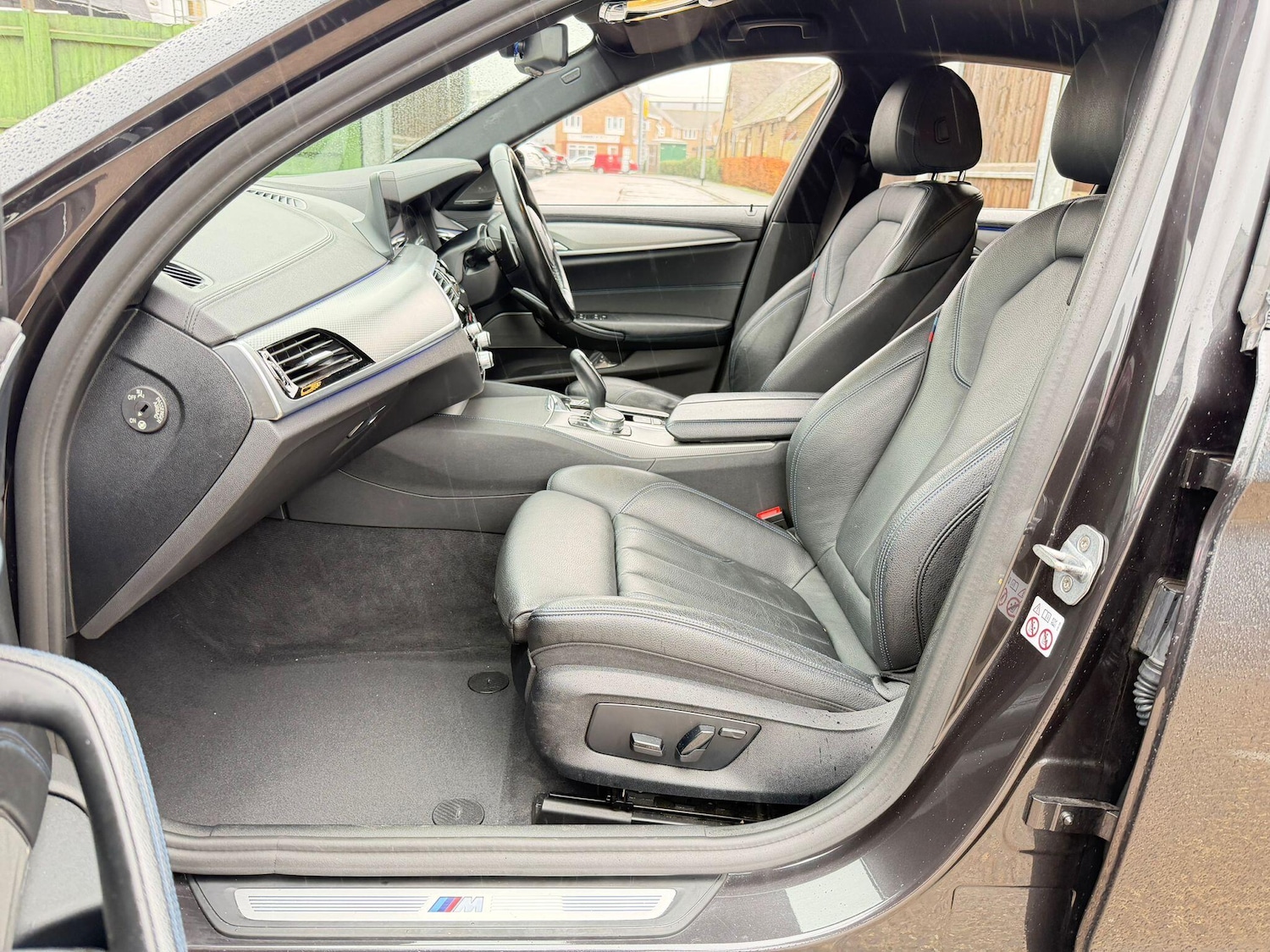 Used BMW 5 Series 2018 for sale - 77468953: Photo 30