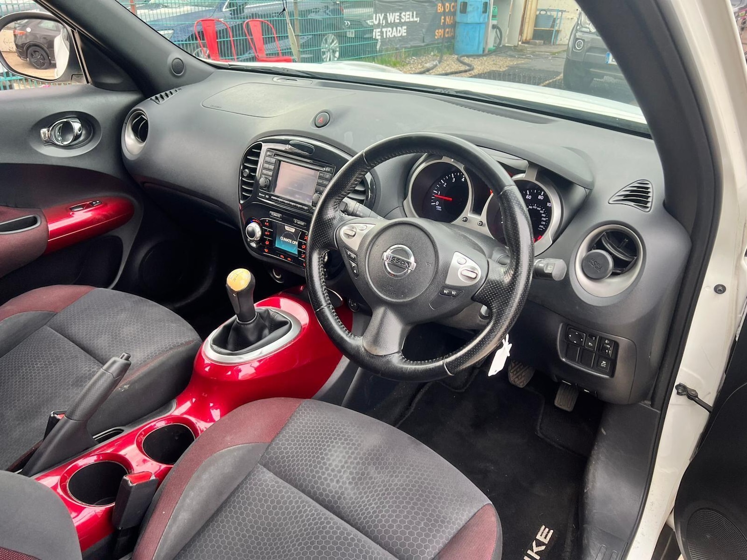 Used Nissan Juke 2011 for sale - 76994066: Photo 11