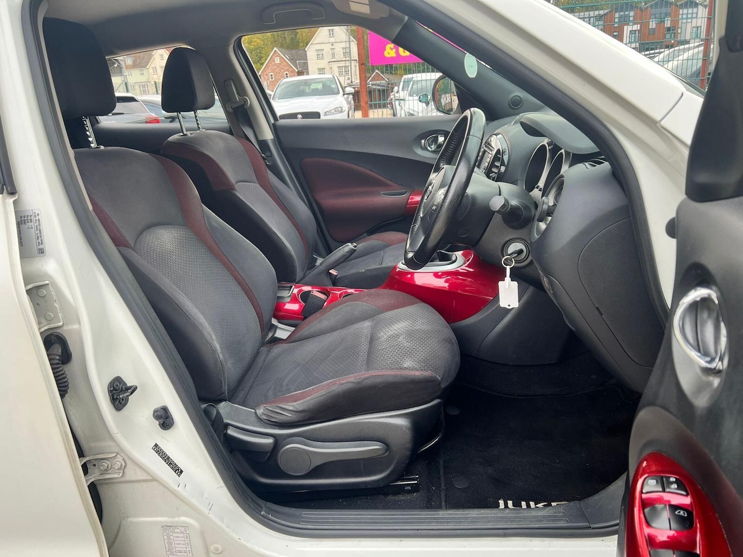 Used Nissan Juke 2011 for sale - 76994066: Photo 9